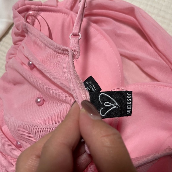 Pink bodycon pearl and sequin dresss - Picture 4 of 6